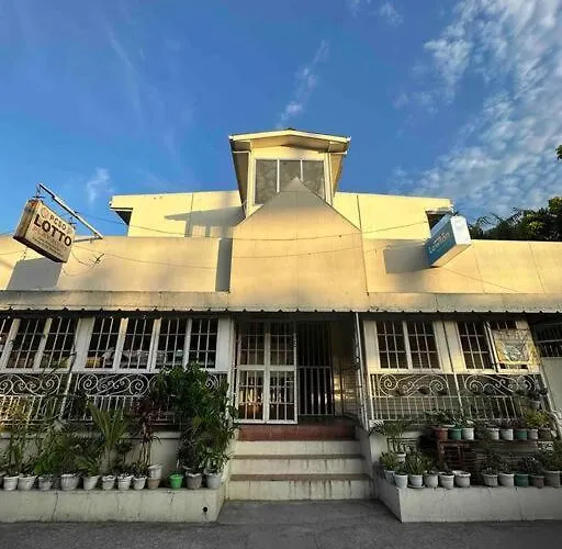 Lawton Residences 2e